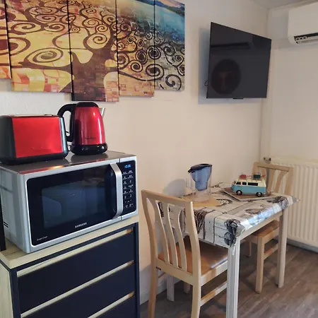 Appartement Avec Climatisation, Piscine, Pmr Balaruc-les-Bains