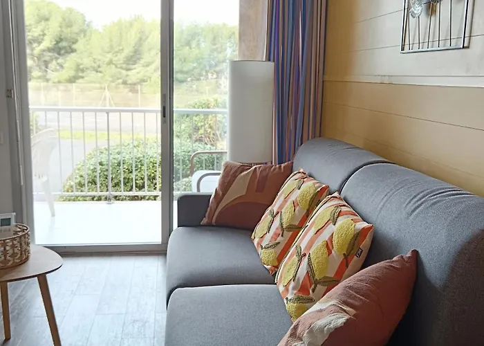 Apartament Les Hauts De Balaruc- Ideal Curistes 11 *